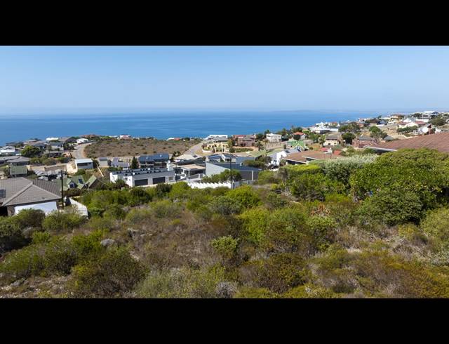 1,198M² VACANT LAND FOR SALE IN DANA BAY